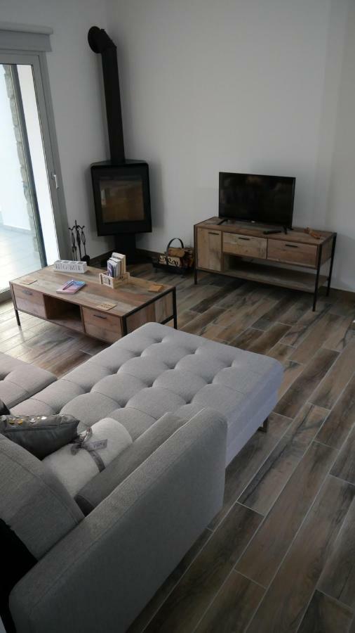Evmelia Kakopetria Suites Bagian luar foto