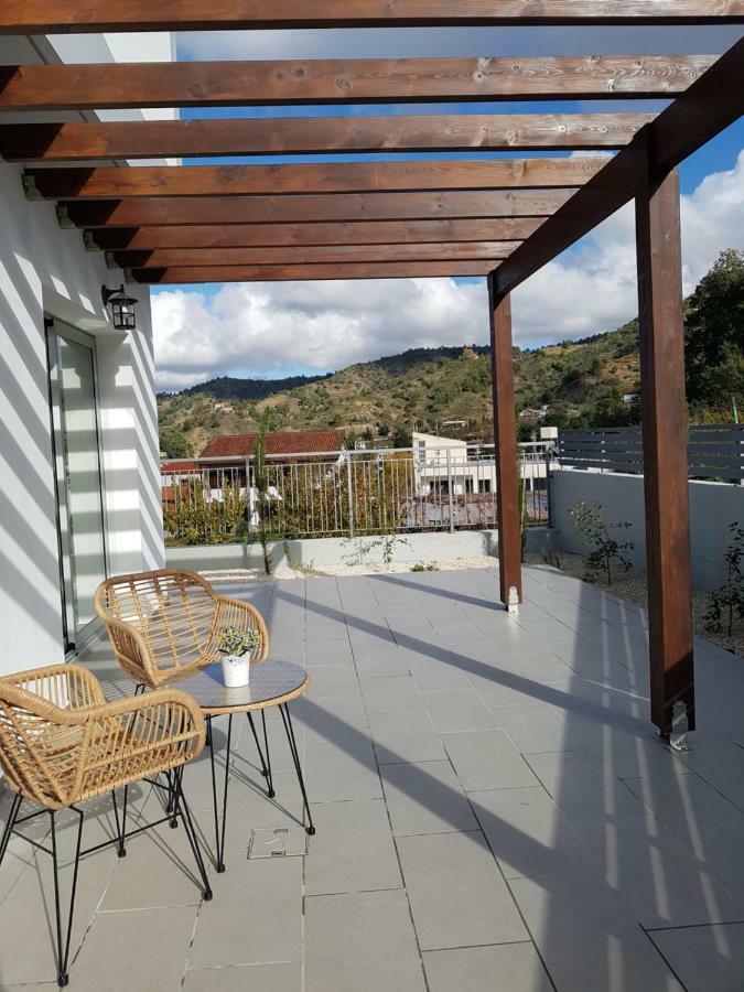Evmelia Kakopetria Suites Bagian luar foto