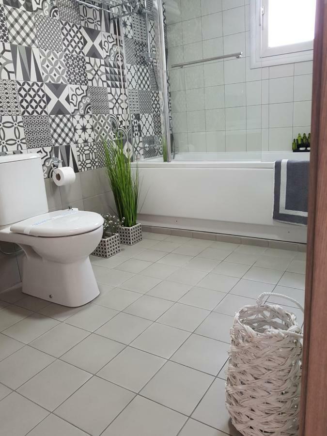 Evmelia Kakopetria Suites Bagian luar foto