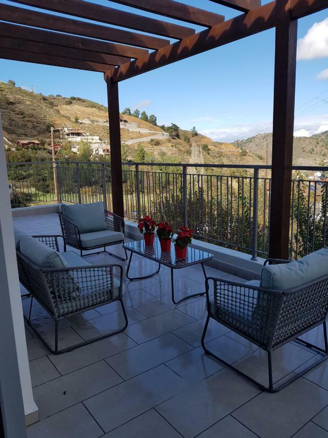 Evmelia Kakopetria Suites Bagian luar foto