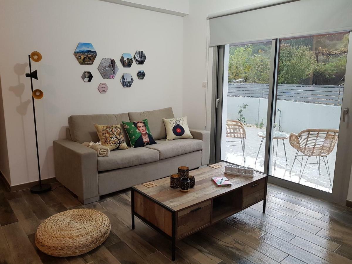 Evmelia Kakopetria Suites Bagian luar foto