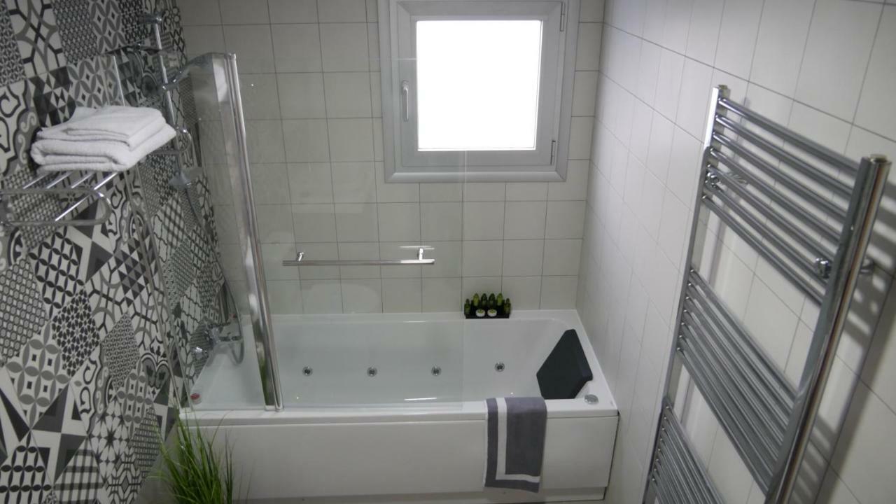 Evmelia Kakopetria Suites Bagian luar foto