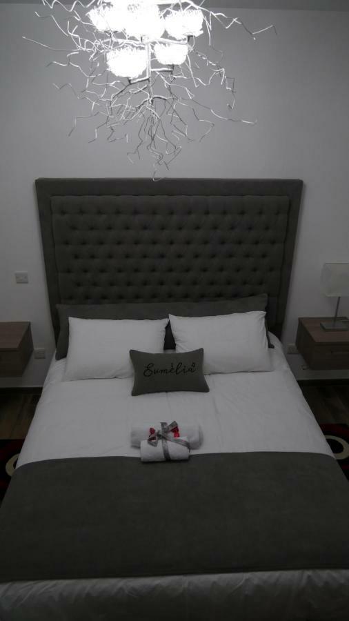 Evmelia Kakopetria Suites Bagian luar foto