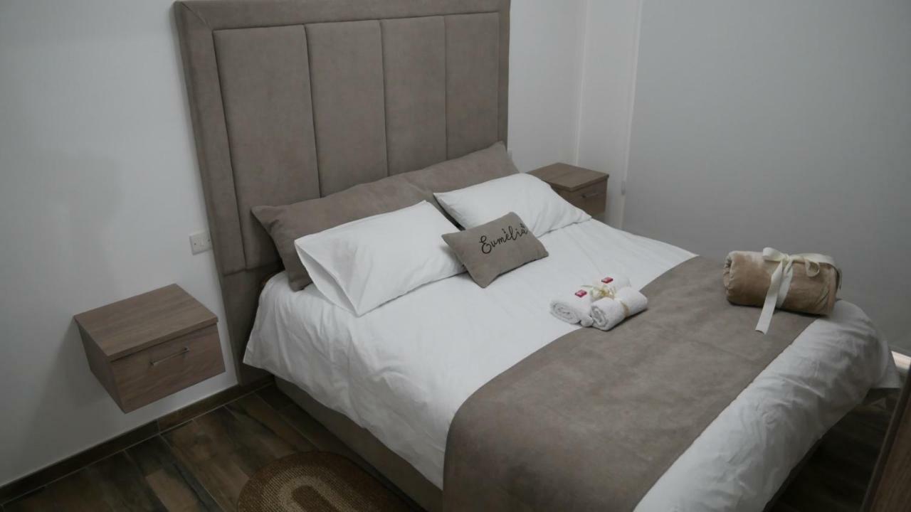 Evmelia Kakopetria Suites Bagian luar foto